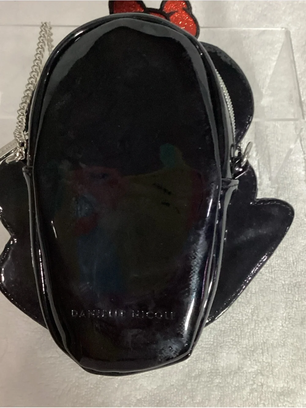 Danielle Nicole Disney Snow White Glittery Novelty Crossbody Bag EUC